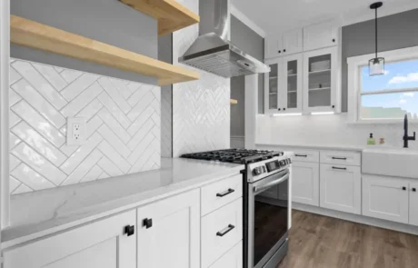 Kitchen Remodel Edgewood WA by Krafters Land Cabinetry Kitchen remodel Edgewood WA with Krafters Land Cabinetry and tile backsplash